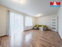 Pronájem bytu 1+kk, Velký Osek, U hřiště, 38 m2
