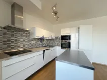 Prodej bytu 2+kk, Praha, Moskevská, 59 m2