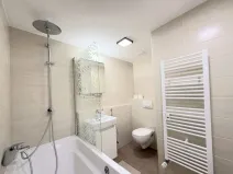 Prodej bytu 2+kk, Praha - Troja, Hnězdenská, 43 m2