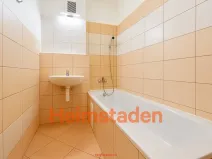 Pronájem bytu 1+1, Ostrava - Poruba, náměstí Boženy Němcové, 37 m2