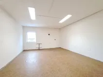 Pronájem kanceláře, Zákolany, 39 m2