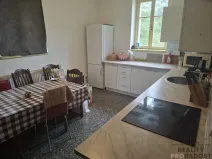 Pronájem bytu 2+1, Běloky, 100 m2