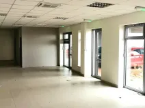 Pronájem obchodního prostoru, Klecany, V Honech, 200 m2