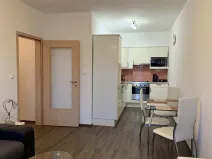 Pronájem bytu 2+kk, Praha, Tvrdonická, 48 m2