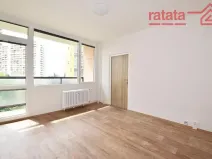 Pronájem bytu 1+1, Chomutov, Březenecká, 33 m2