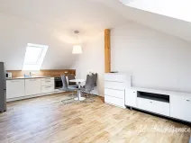 Pronájem bytu 2+kk, Praha - Čakovice, Cukrovarská, 50 m2