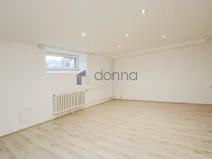 Pronájem bytu 2+1, Praha, Krhanická, 65 m2