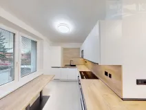Pronájem bytu 2+1, Praha, Vrútecká, 53 m2