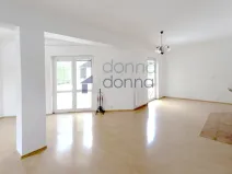 Pronájem rodinného domu, Praha, K vinicím, 251 m2