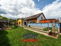 Pronájem rodinného domu, Dubné, 261 m2