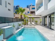 Prodej rodinného domu, Guardamar del Segura, Španělsko, 194 m2