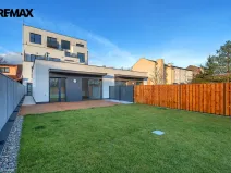 Prodej bytu 2+kk, Hradec Králové - Pražské Předměstí, Gočárova třída, 203 m2