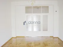 Pronájem bytu 3+1, Praha, Francouzská, 100 m2