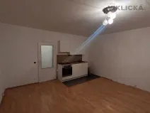 Pronájem bytu 1+kk, Brno - Líšeň, Kosíkova, 31 m2