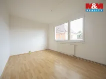 Prodej bytu 2+kk, Děčín - Děčín V-Rozbělesy, Závodní, 42 m2