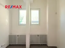 Pronájem kanceláře, Praha - Kobylisy, Horňátecká, 14 m2