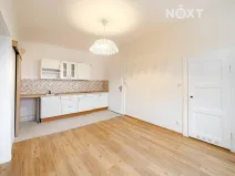 Pronájem bytu 2+kk, Praha - Nusle, Na Jezerce, 51 m2