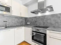 Pronájem bytu 1+kk, Praha - Střešovice, Patočkova, 32 m2