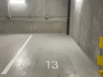 Pronájem garážového stání, Brno, Lidická, 14 m2