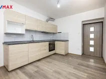 Pronájem bytu 2+1, Strakonice - Strakonice II, Komenského, 60 m2