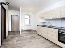 Pronájem bytu 2+1, Strakonice - Strakonice II, Komenského, 60 m2