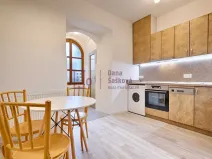 Pronájem bytu 1+kk, Jindřichův Hradec, Kostelní, 36 m2