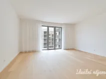 Pronájem bytu 1+kk, Brno, Bratislavská, 35 m2