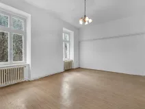 Prodej bytu 2+1, Hradec Králové, Komenského, 98 m2