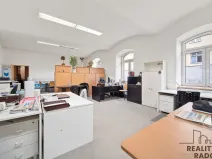 Pronájem kanceláře, Pardubice, třída Míru, 140 m2