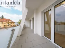 Pronájem bytu 2+kk, Brno, Komárovská, 54 m2