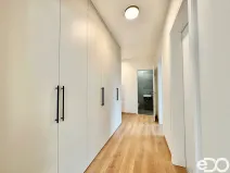 Pronájem bytu 2+kk, Praha, Zlochova, 51 m2