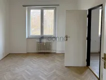 Pronájem bytu 2+1, Praha, Poděbradská, 54 m2