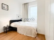 Pronájem bytu 2+kk, Praha, Komunardů, 38 m2