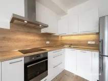 Pronájem bytu 2+kk, Praha - Štěrboholy, Kryšpínova, 54 m2