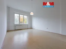 Pronájem bytu 1+1, Karlovy Vary, nábřeží Jana Palacha, 51 m2