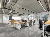 Pronájem kanceláře, Praha, 2200 m2