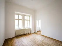 Prodej bytu 3+1, Praha - Malá Strana, Mělnická, 94 m2