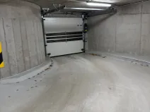 Pronájem garážového stání, Praha - Hloubětín, Poděbradská, 20 m2