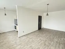 Pronájem bytu 1+kk, Teplice, Čs. dobrovolců, 33 m2