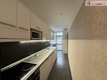 Pronájem bytu 3+1, Chomutov, Bezručova, 81 m2