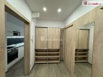 Pronájem bytu 3+1, Chomutov, Bezručova, 81 m2