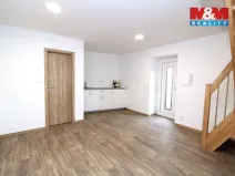 Pronájem kanceláře, Měšice, Revoluční, 43 m2