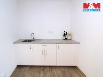 Pronájem kanceláře, Měšice, Revoluční, 43 m2