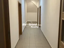 Pronájem atypického bytu, Varnsdorf, 5. května, 94 m2