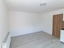 Pronájem bytu 2+kk, Praha - Smíchov, Třístoličná, 38 m2