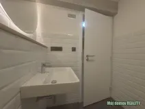 Pronájem bytu 3+kk, Praha - Vysočany, Kolbenova, 66 m2