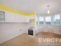 Pronájem bytu 2+kk, Praha - Slivenec, Na Korálově, 58 m2