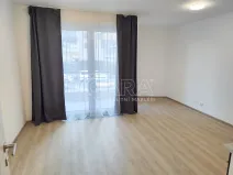 Pronájem bytu 1+kk, Praha - Záběhlice, Klapálkova, 32 m2