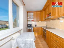 Prodej bytu 3+1, Velká Jesenice, 74 m2