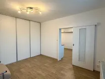 Pronájem bytu 2+kk, Cheb, Lomená, 35 m2